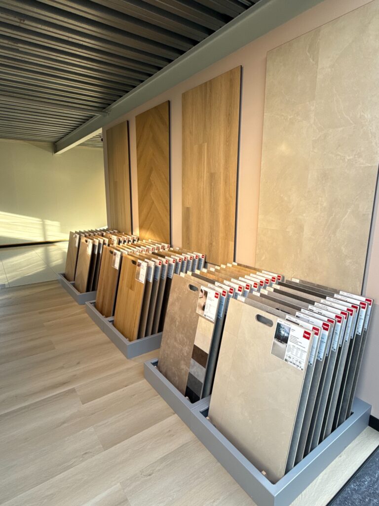 Welke vloer past bij uw keuken ontdek de vloeren bij Happy Keukens